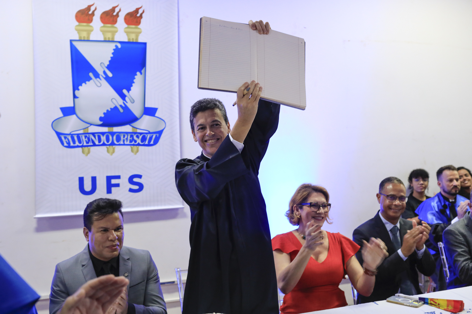 Para o reitor André Maurício, é importante celebrar a posse com a comunidade acadêmica (Foto: Adilson Andrade/Ascom UFS)