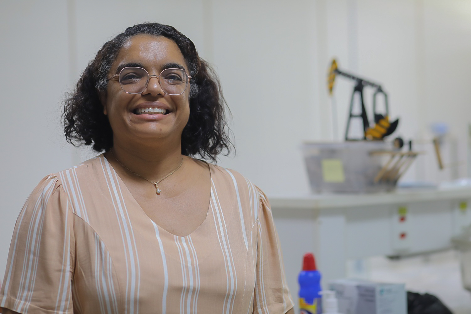 Vice-coordenadora do Nupeg, Rosivânia Oliveira (Foto: Janaína Cavalcante/Ascom UFS)